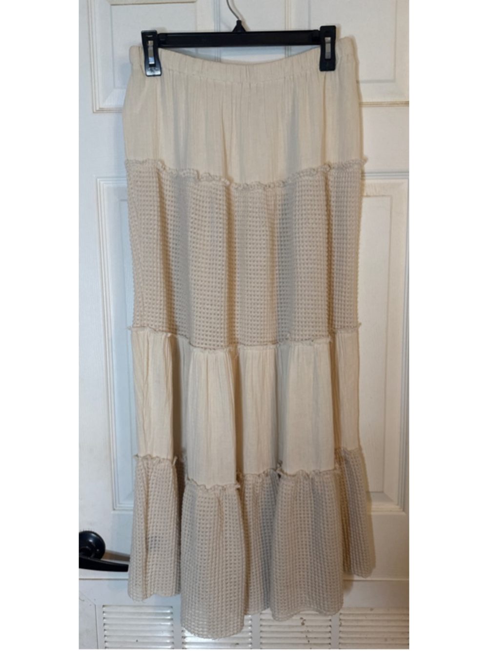 POL Beige Tiered Maxi Skirt S - Picture 3 of 4